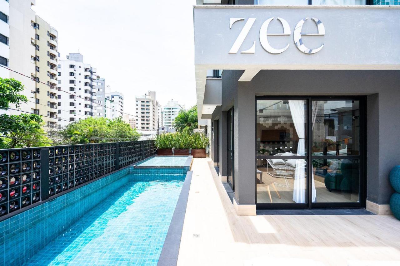 Zee Studios A 200M Da Beira-Mar Norte フロリアノポリス エクステリア 写真